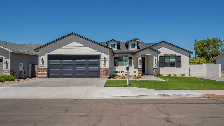 A SIGHT TO BEHOLD & MOVE INTO. Nick Mowery North&Co.